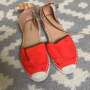 Salmon sandals, size 8